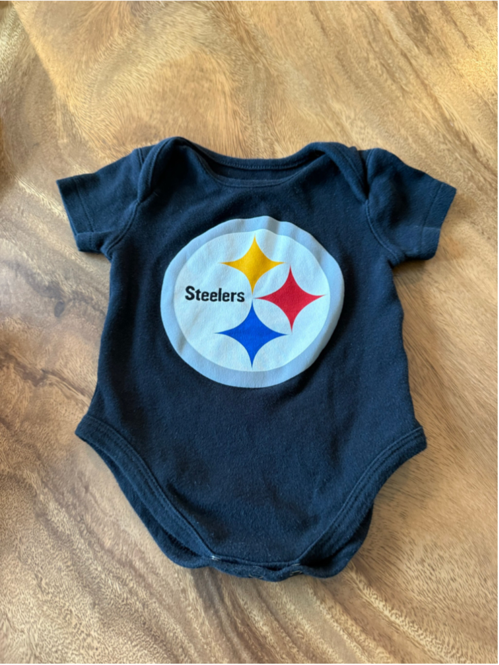 NFL Pittsburgh Steelers Baby Bodysuit Black 0-3 Months Short Sleeve One Piece